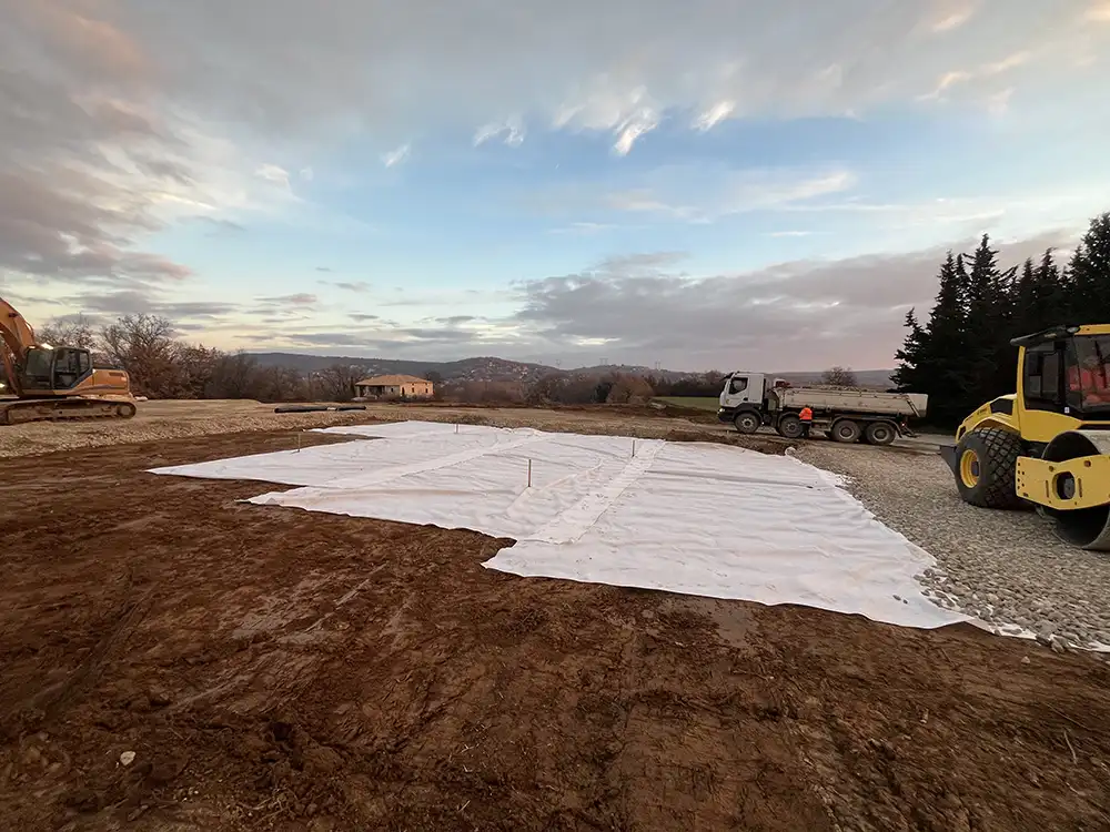 TP Bellegarde - Genie civile - Stabilisation talus avec pierres calcaires