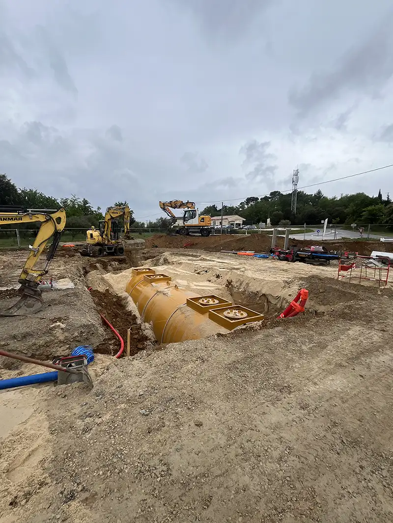 TP Bellegarde - Genie civile - Stabilisation talus avec pierres calcaires